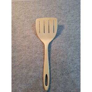 Vintage Unbranded Almond 4 Slot Spatula Flipper Turner 12"long Good Condition